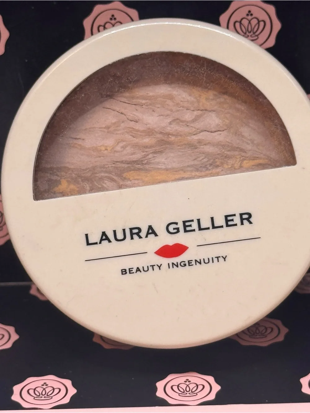 Laura geller balance n brighten ‘regular’ foundation